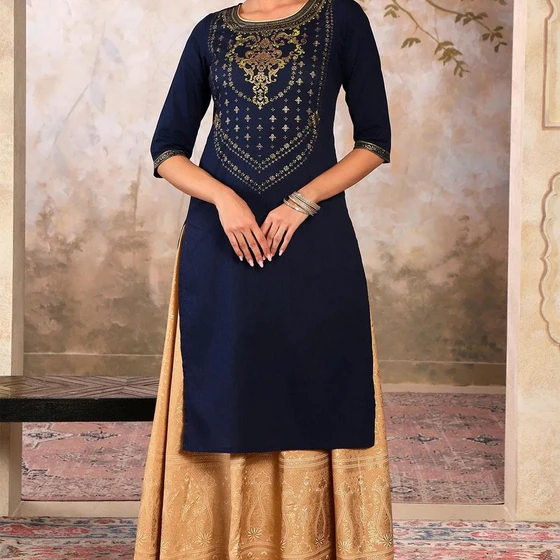 sharifa-kurtis-2.webp