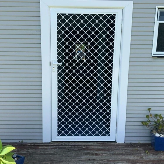 screen-hinged-door-2.webp