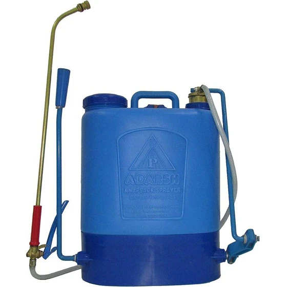 plastic-agricultural-sprayer-2.webp