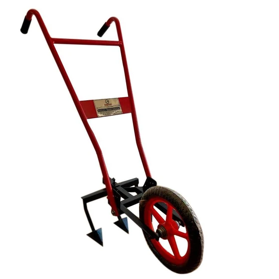 manual-tractor-cultivator-2.webp