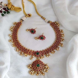 Kemp Necklace Set