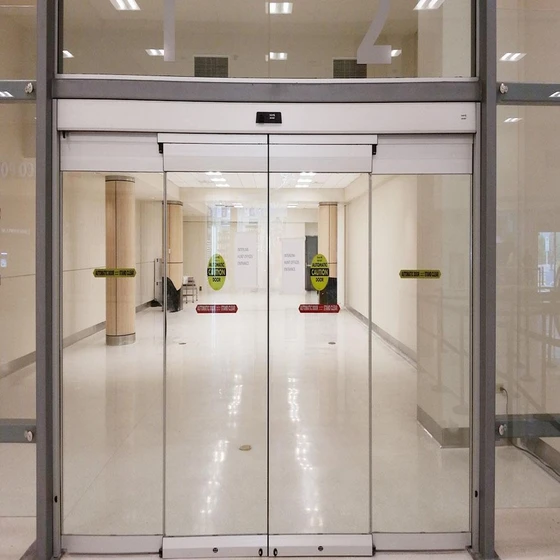 automatic-glass-door-1.webp