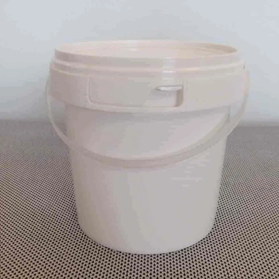 plastic-grease-container-2.webp
