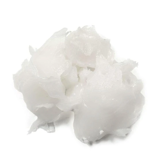 paraffin-petroleum-jelly-2.webp