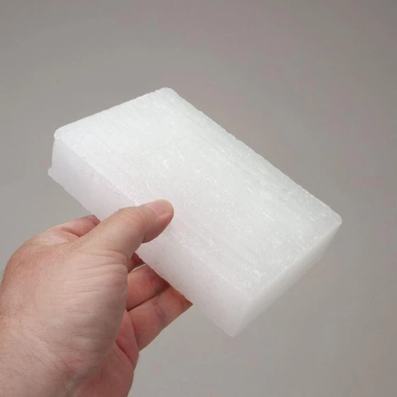 crude-paraffin-wax-2.webp