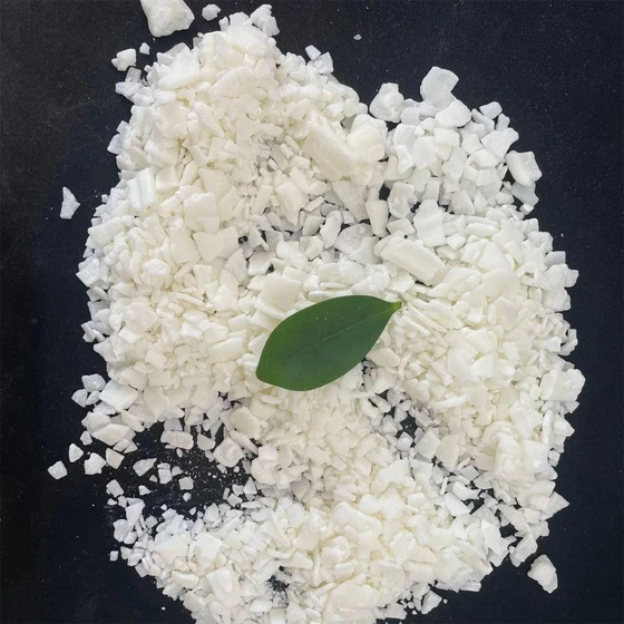 palm-wax-flakes-2.webp