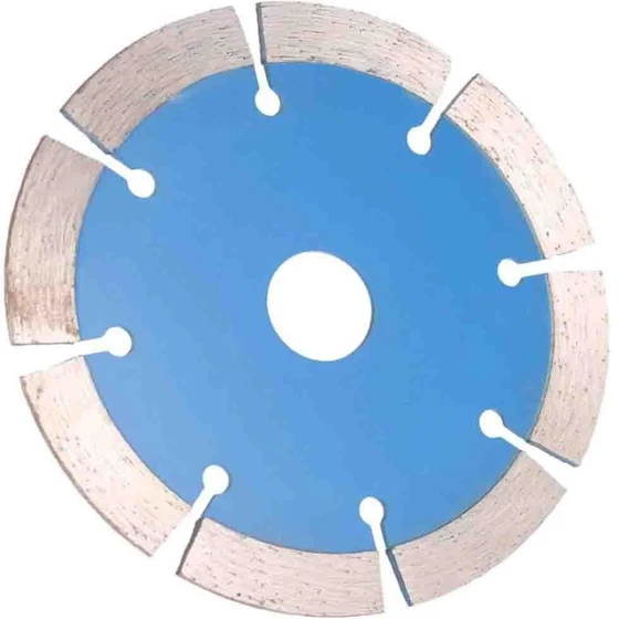 saw-blades-2.webp