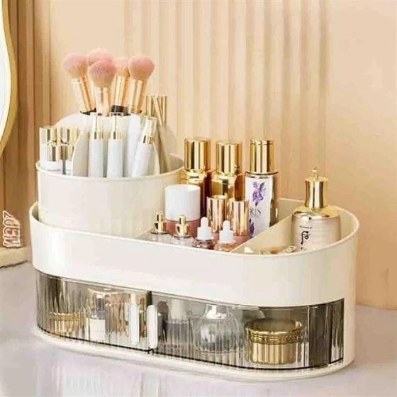 stackable-makeup-set-2.webp