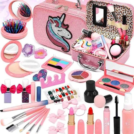 girl-makeup-kit-2.webp