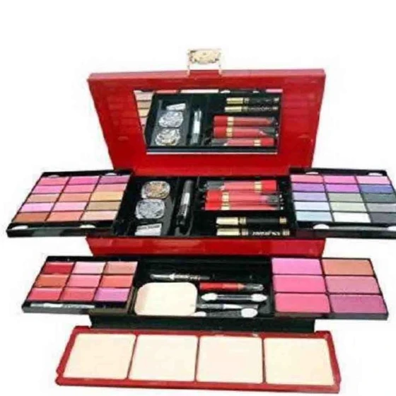 makeup-set-box-1.webp