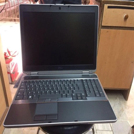 second-hand-dell-laptop-2.webp