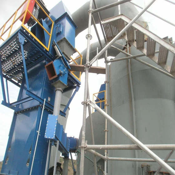 handling-elevator-bucket-1.webp