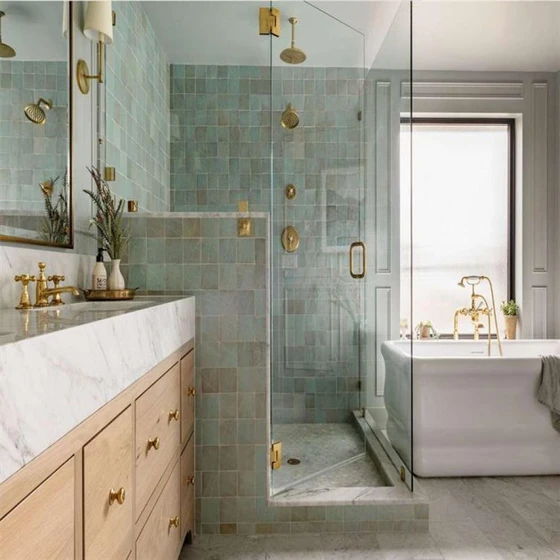 half-wall-glass-shower-partition-2.webp