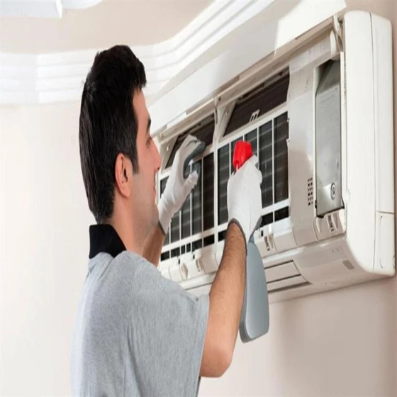 hitachi-ac-repairing-service-2.webp