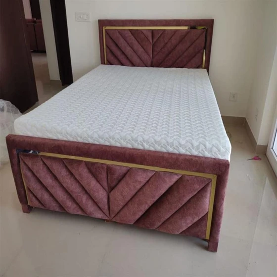 double-plywood-cushion-bed-2.webp