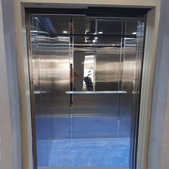 elevator-steel-commercial-2.webp
