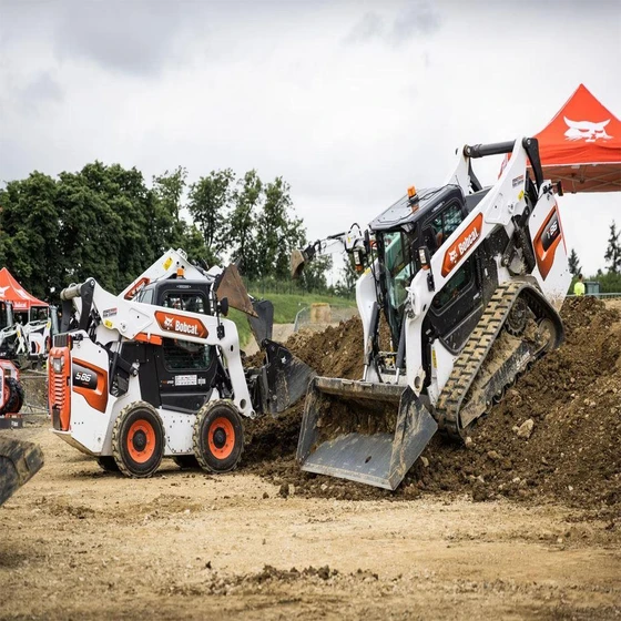 excavator-bobcat-skid-2.webp