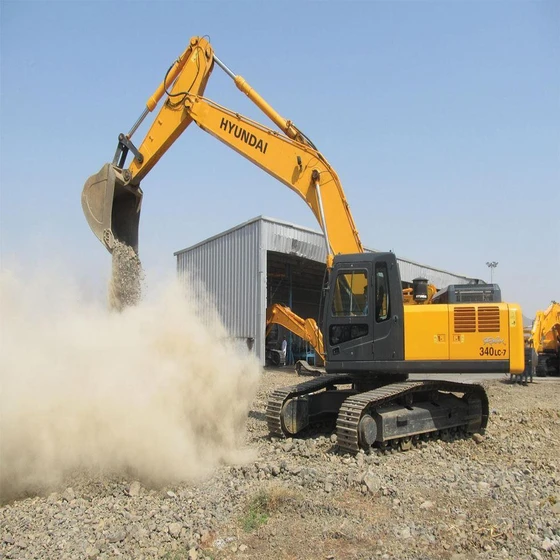 hyundai-mining-excavator-2.webp