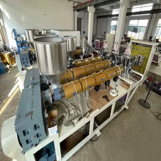 sugarcane-disposable-plates-machine-2.webp