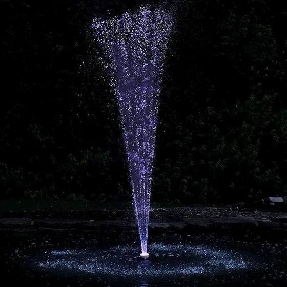 white-floating-fountains-2.webp