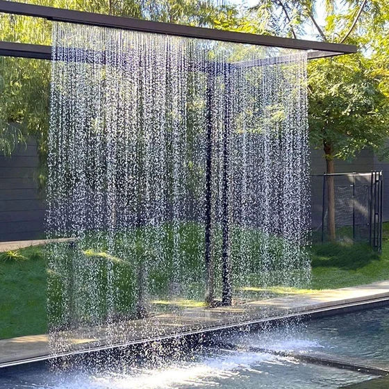 curtain-waterfall-fountain-2.webp