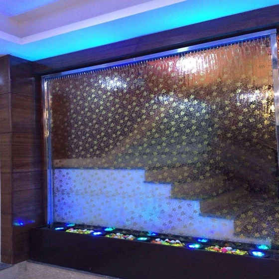 glass-wall-fountain-2.webp