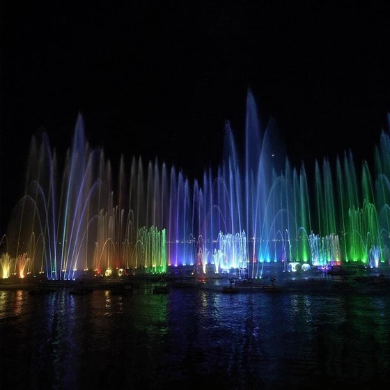 colored-musical-fountain-2.webp