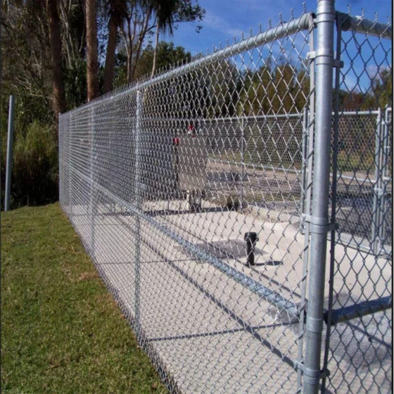 chain-link-fence-2.webp