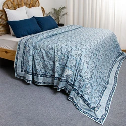 Lightweight blanket dohar duvet floral pattern