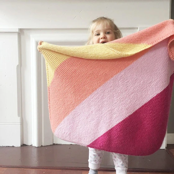 baby-blanket-woven-21.webp