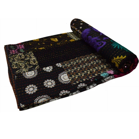 kantha-silk-blanket-21.webp