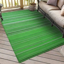 Green Outdoor Rugs 100 % Recycled, pet friendly