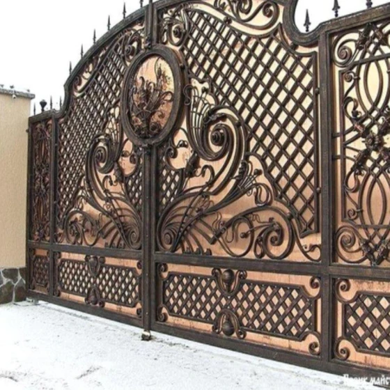 decorative-iron-gate-2.webp