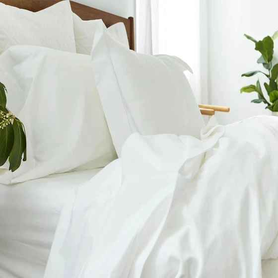 redland-cotton-blankets-1.webp