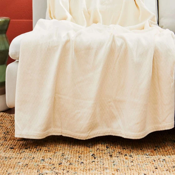 oversized-king-cotton-blankets-2.webp