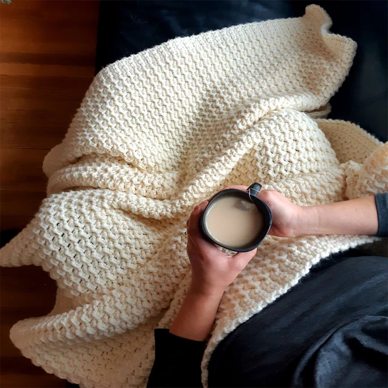 crochet-blanket-chunky-2.webp