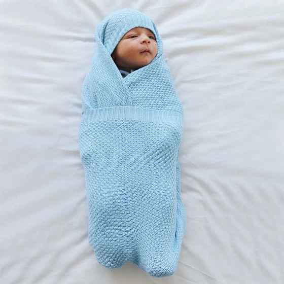 cellular-blanket-swaddle-2.webp