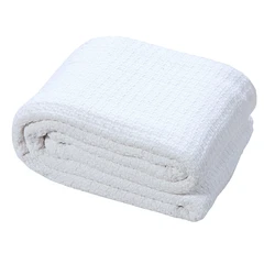 White Cellular Blanket, Skin-friendly fabric