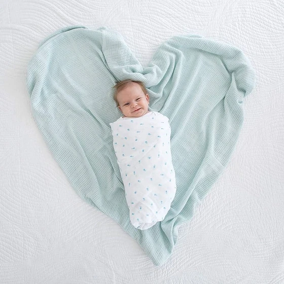 large-cellular-blanket-2.webp