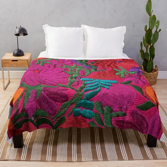 mexican-embroidered-blanket-2.webp