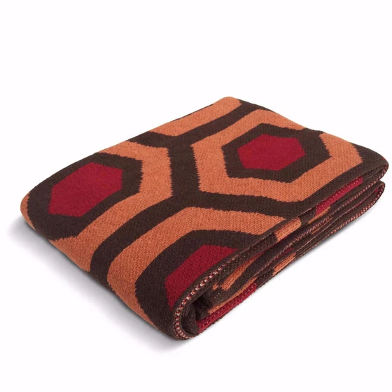overlook-hotel-blanket-2.webp