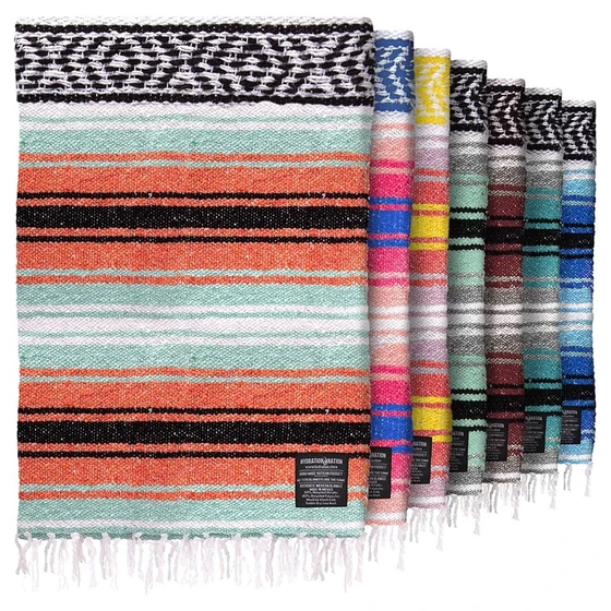 mexican-traditional-blanket-2.webp