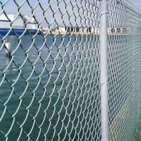 square-chain-fencing-2.webp