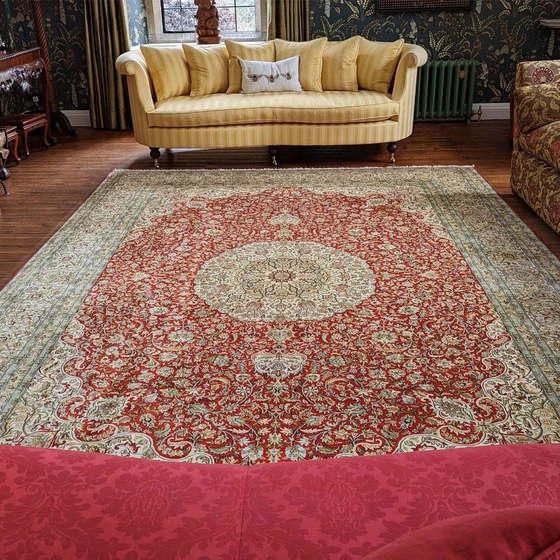 machine-made-oriental-rugs-2.webp