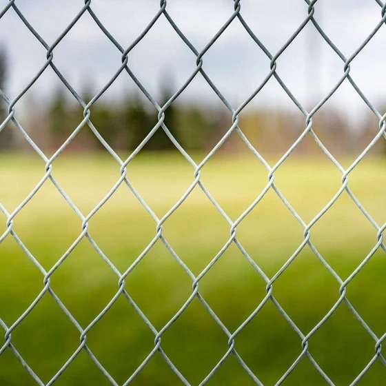 iron-chain-fence-2.webp