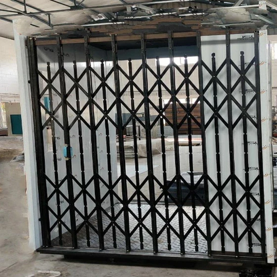 collapsible-designe-gate-1.webp