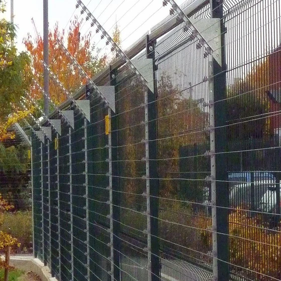 fencing-electric-system-2.webp