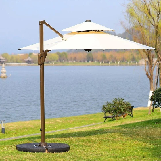garden-folding-umbrella-2.webp