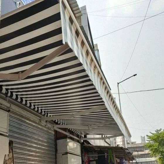 arm-drop-awnings-2.webp