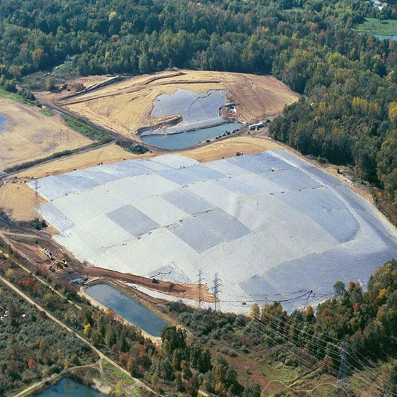 geomembranes-landfill-liner-2.webp